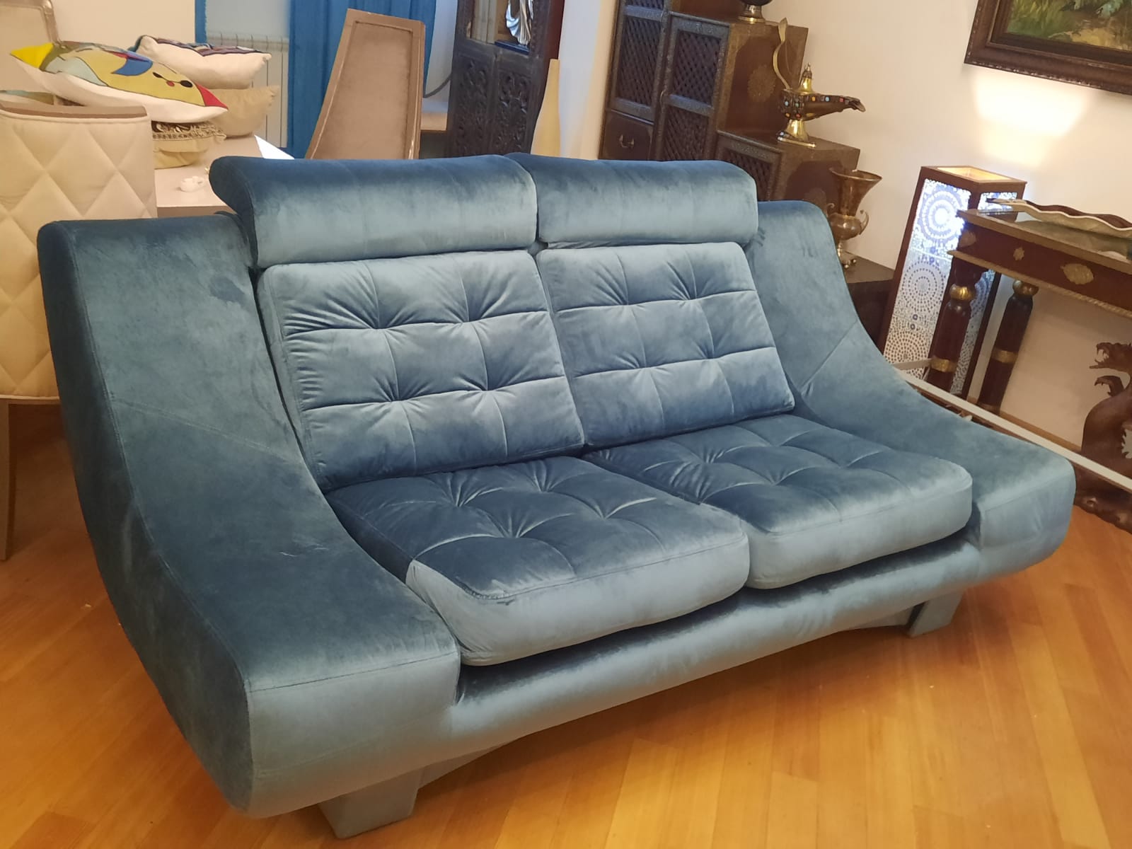 Обивка дивана на дому. Фрунзенская